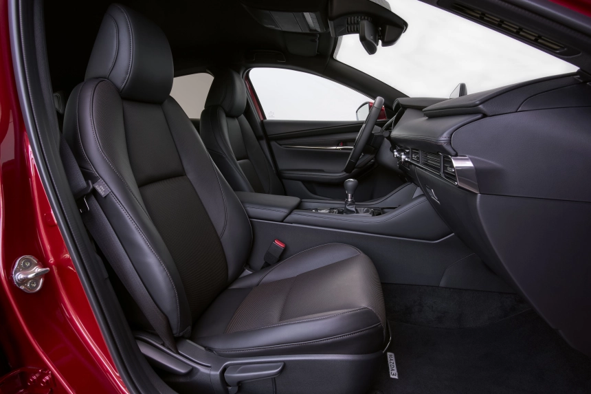 2027 Mazda3 Src Int 03