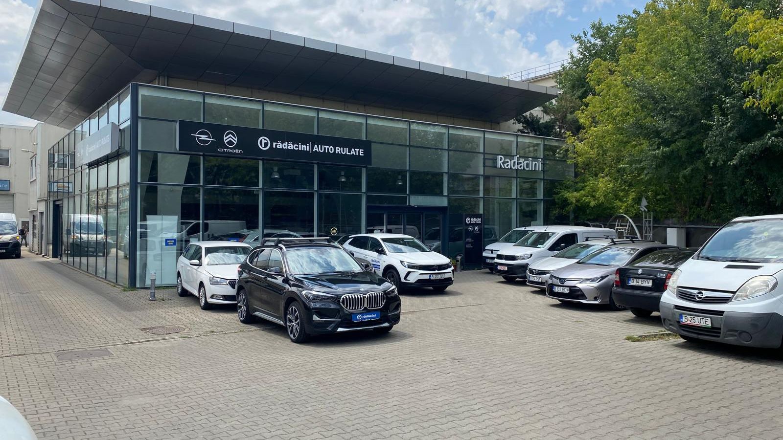 Retea Showroomuri