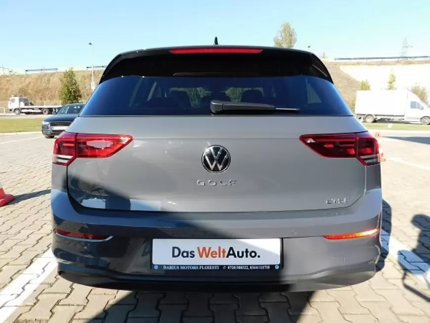 Volkswagen Golf Life 1.5 eTSI ACT DSG mild hyb