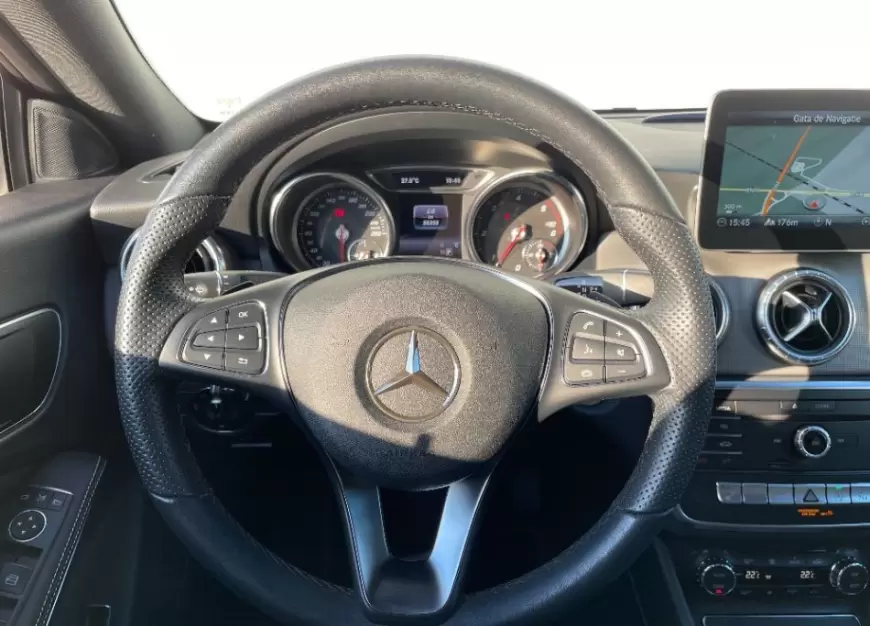 Mercedes-Benz CLA 220d Sedan 2018