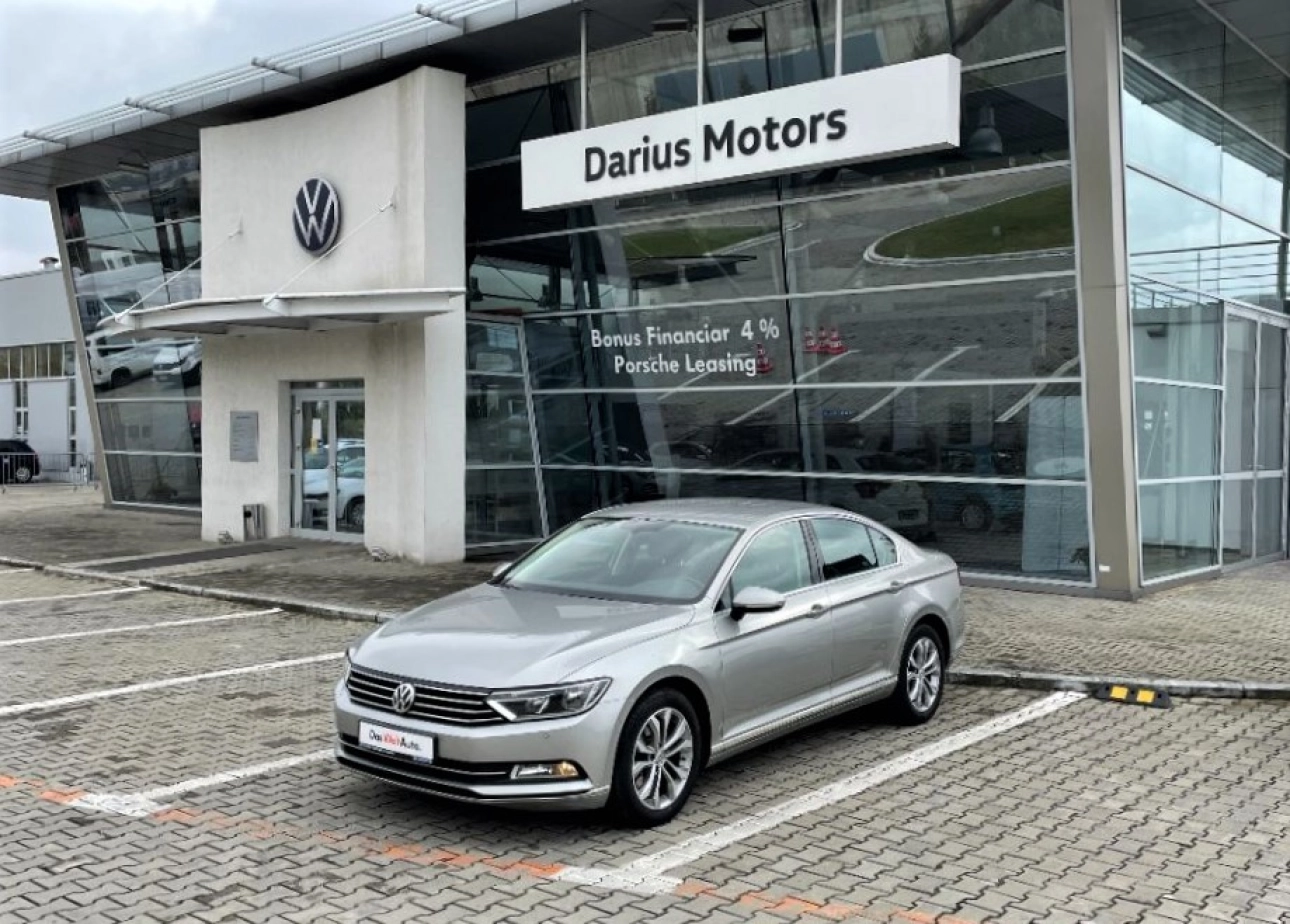 VOLKSWAGEN PASSAT Sedan 2017