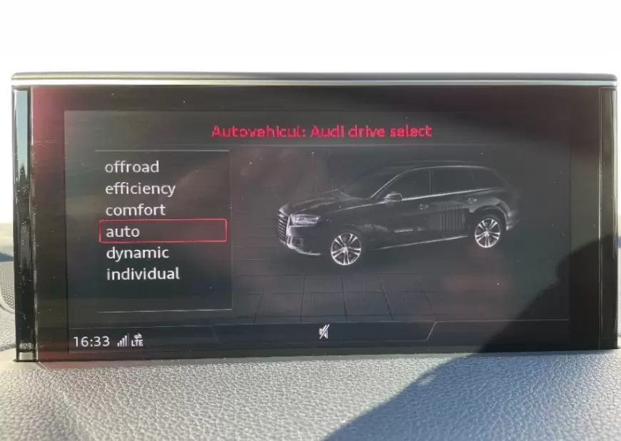 AUDI Q7 e-tron SUV 2018