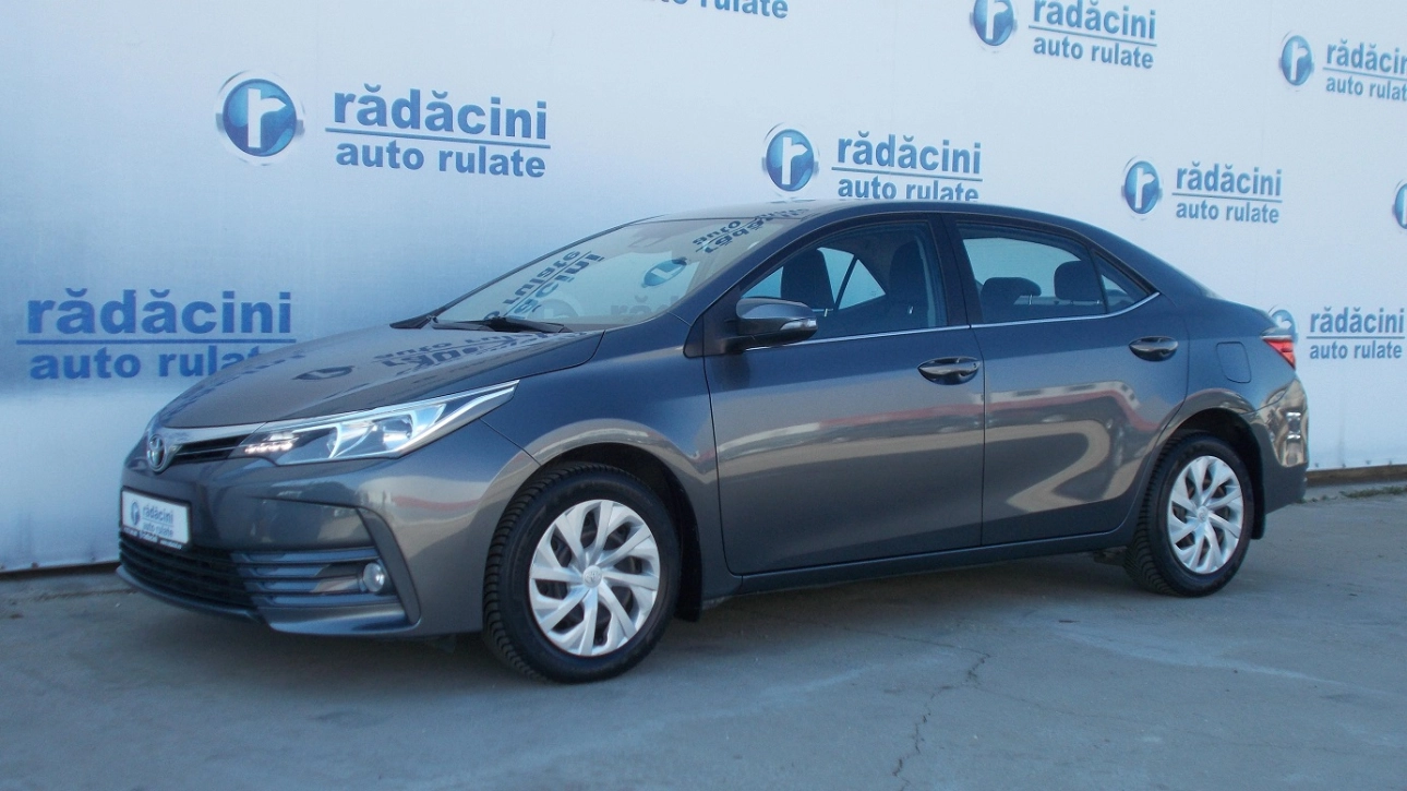 TOYOTA COROLLA Sedan 2017