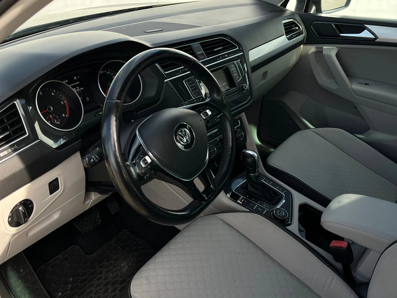 Volkswagen Tiguan 2.0 TDI 4Motion DSG SUV 2017