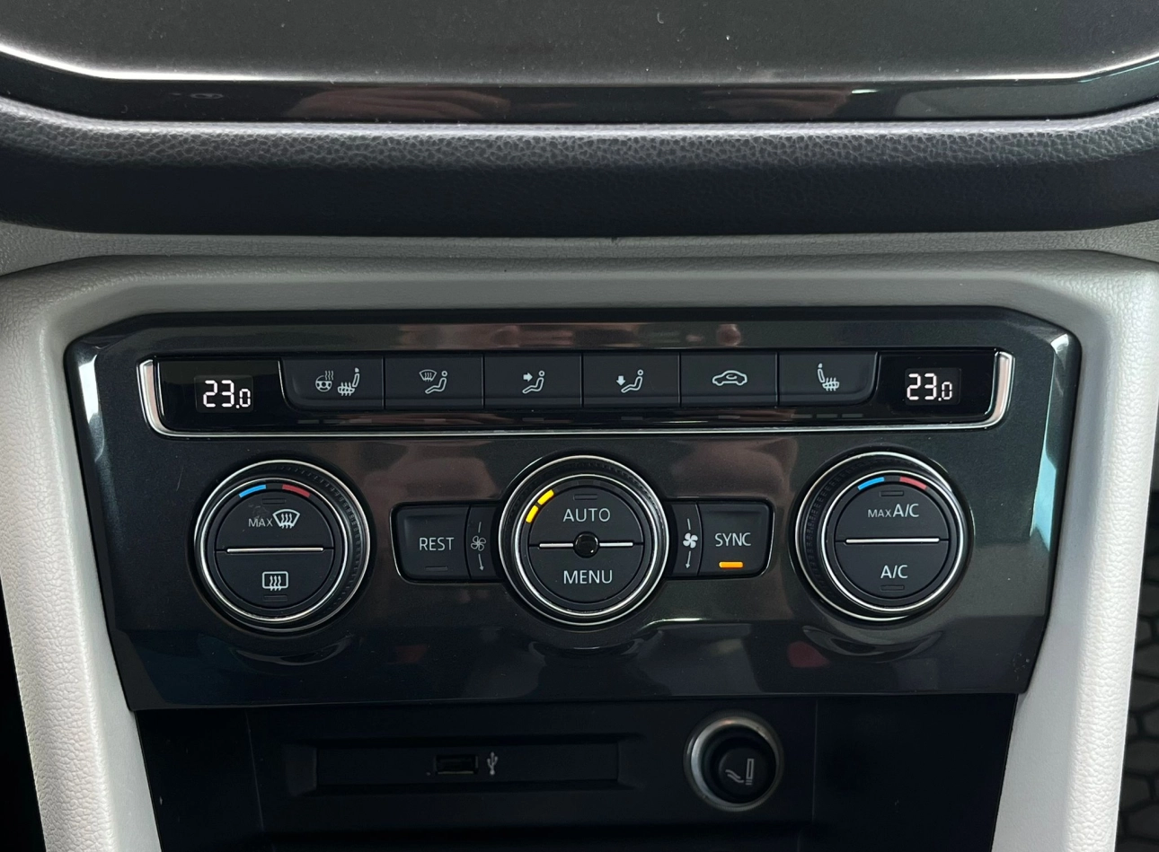 Volkswagen Tiguan 2.0 TDI 4Motion DSG SUV 2017