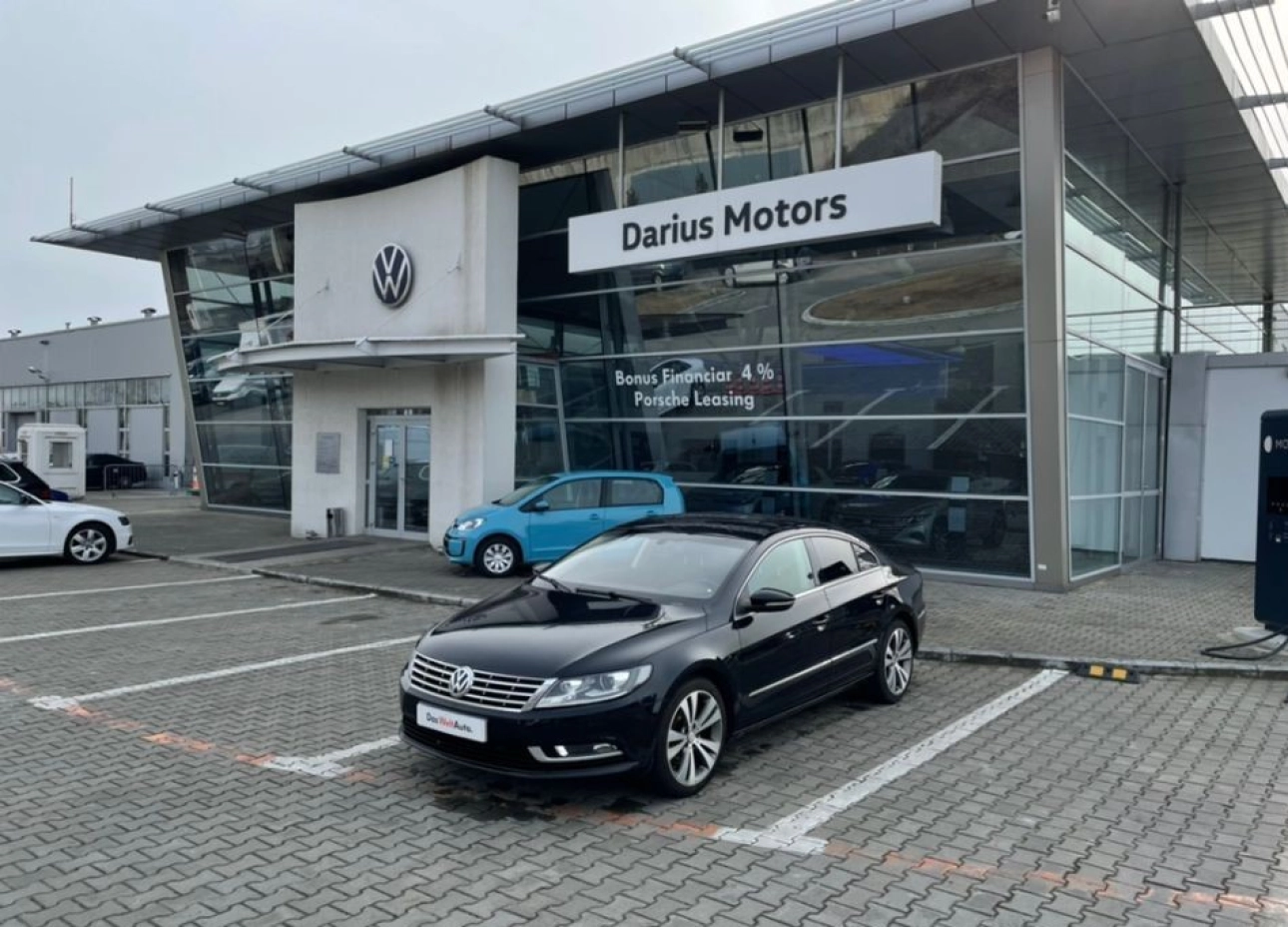 Volksawgen Passat CC Sedan 2013