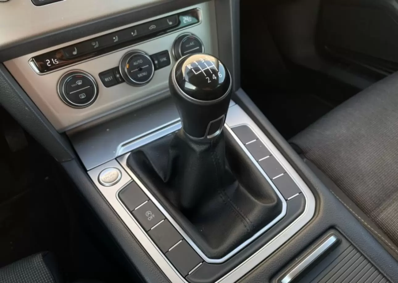Volkswagen Passat Sedan 2017