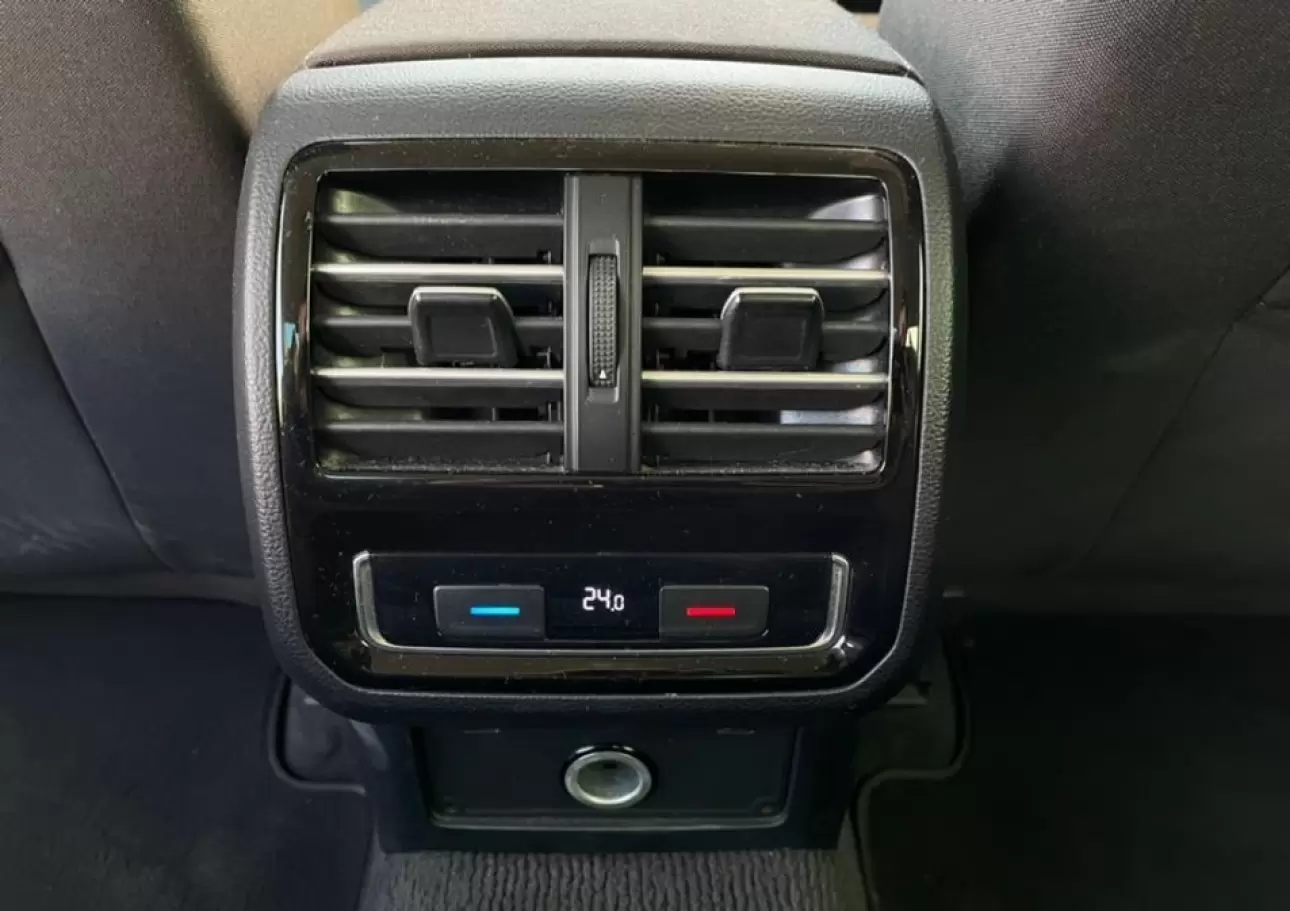 Volkswagen Passat Sedan 2017