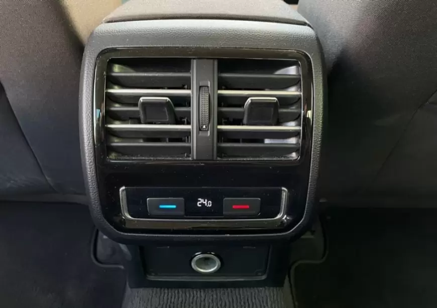 Volkswagen Passat Sedan 2017