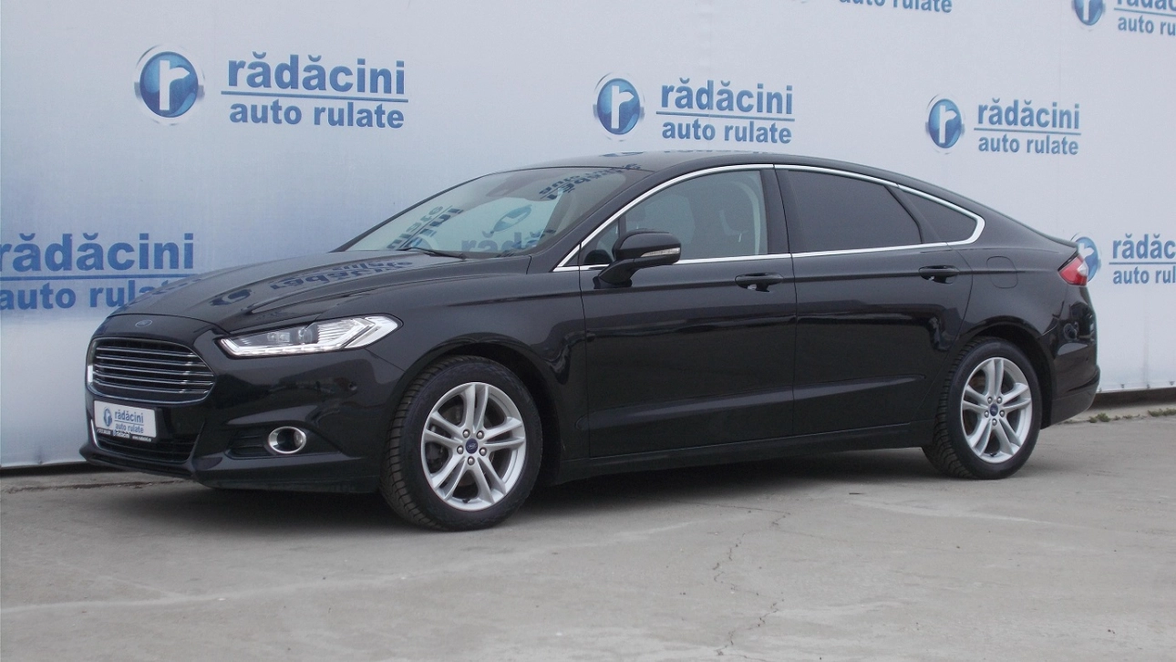 FORD MONDEO Sedan 2016