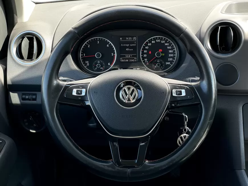 Volkswagen Amarok SUV 2015