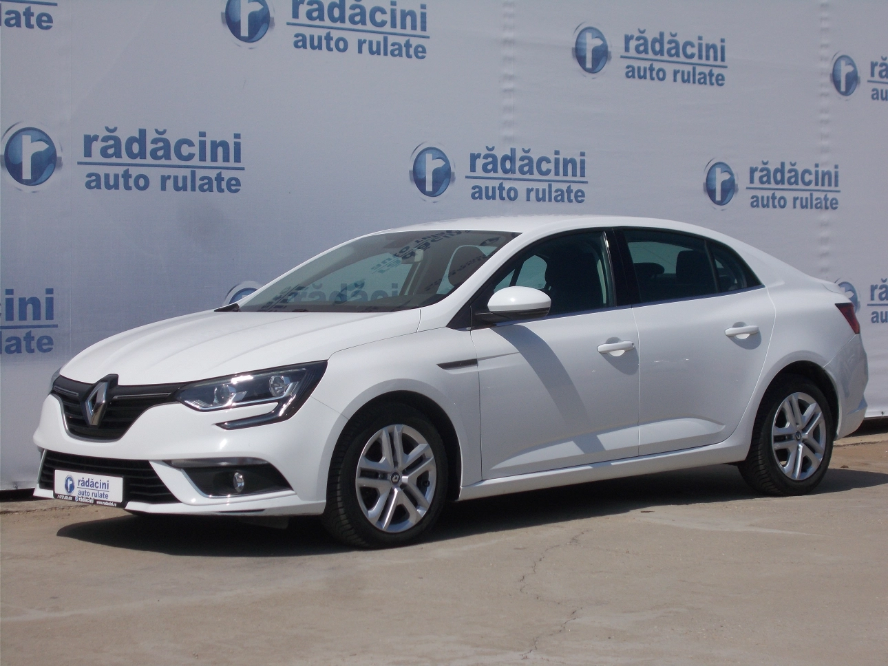 RENAULT MEGANE Sedan 2017