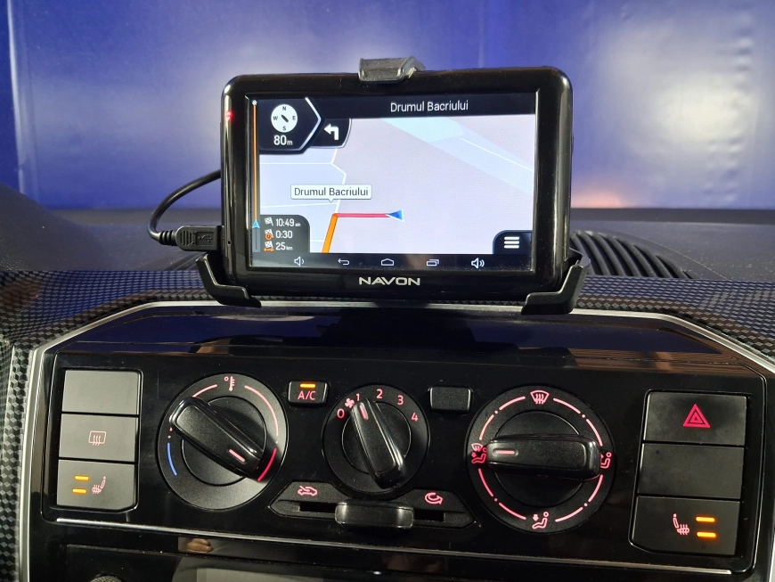 VOLKSWAGEN UP! 1.0i 75CP 2017