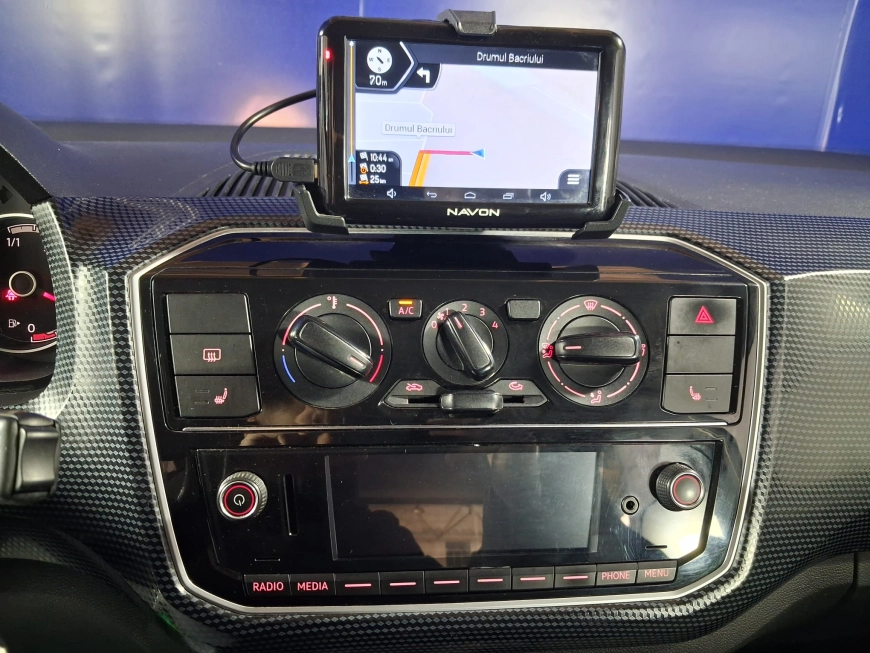 VOLKSWAGEN UP! 1.0i 75CP 2017