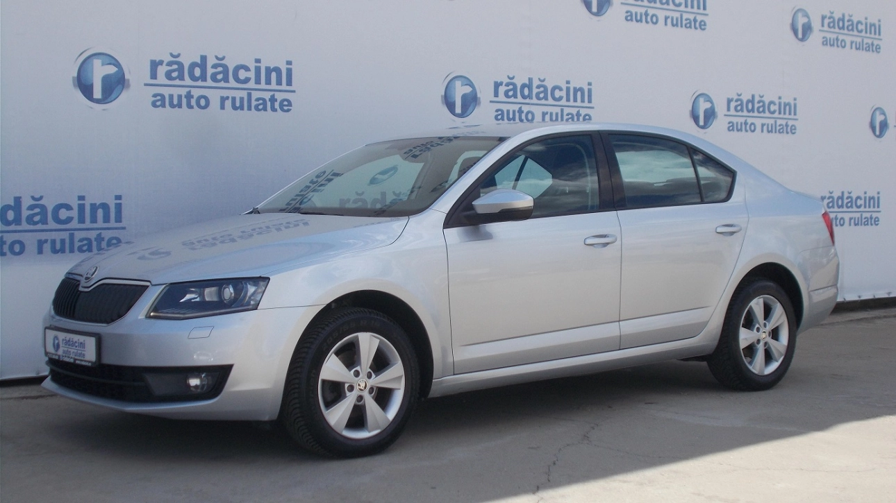 SKODA OCTAVIA Sedan 2017
