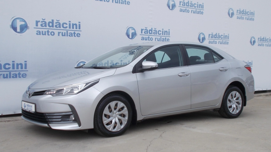 TOYOTA COROLLA Sedan 2017