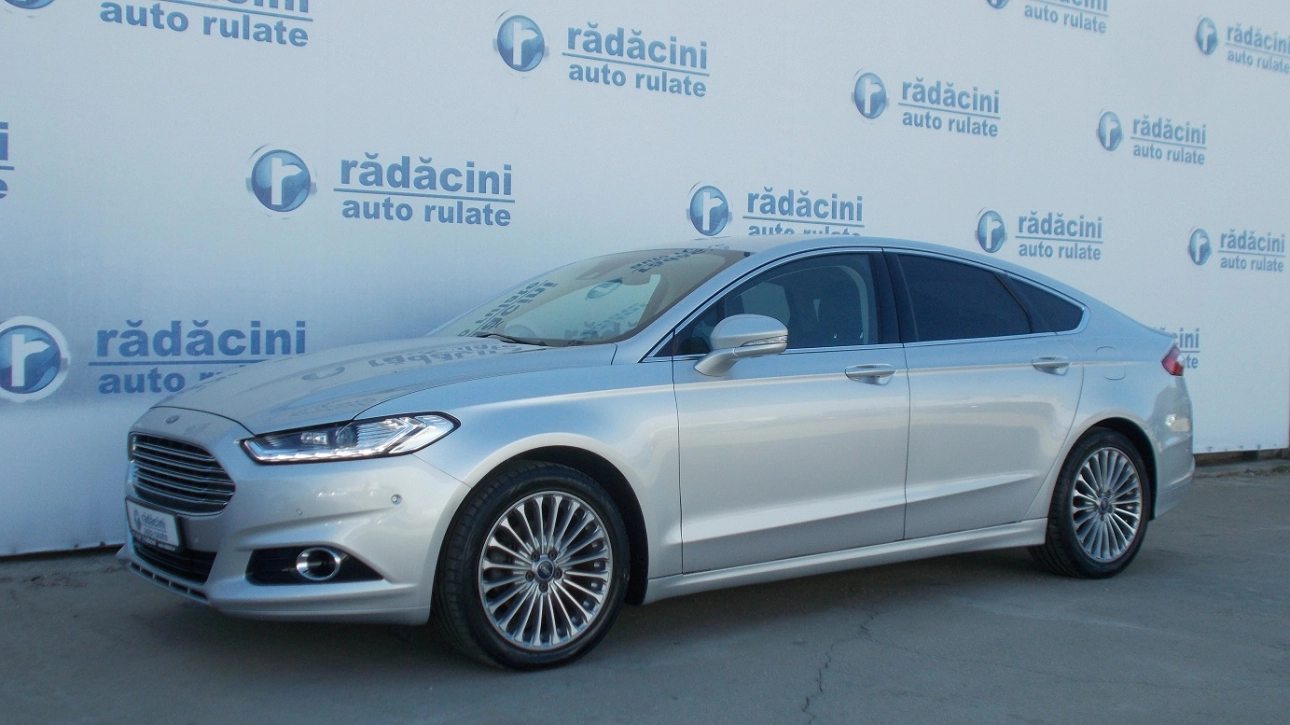 FORD MONDEO Sedan 2018
