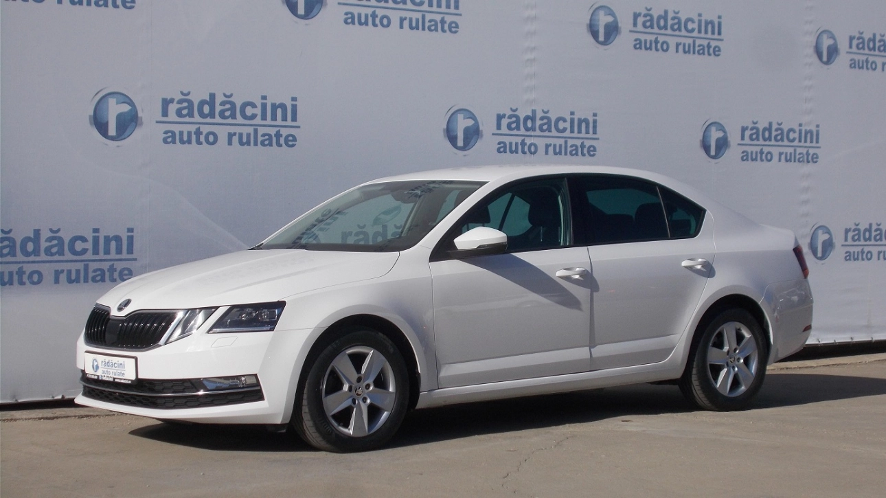 SKODA OCTAVIA Sedan 2017