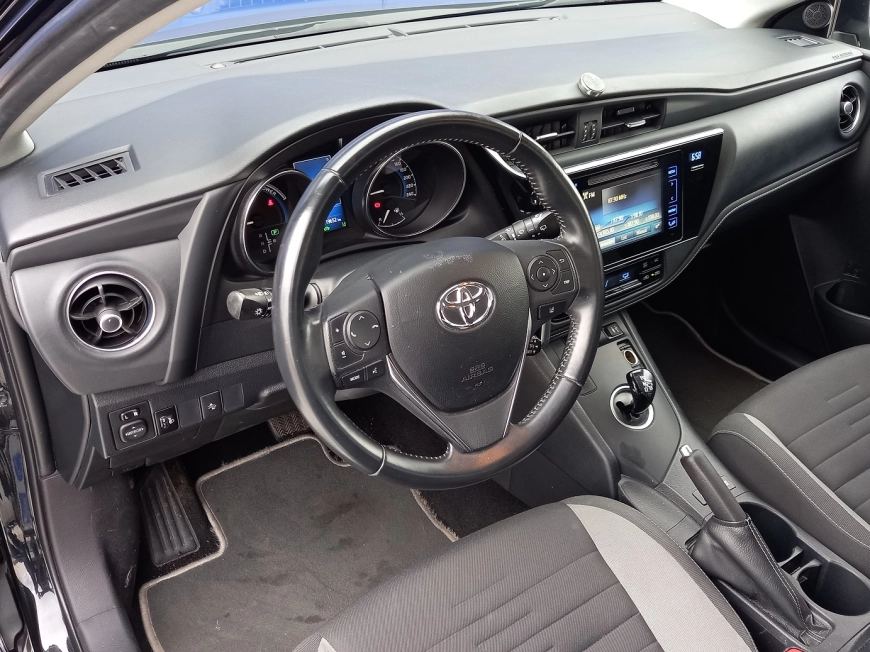 TOYOTA AURIS HYBRID Hatchback 2018
