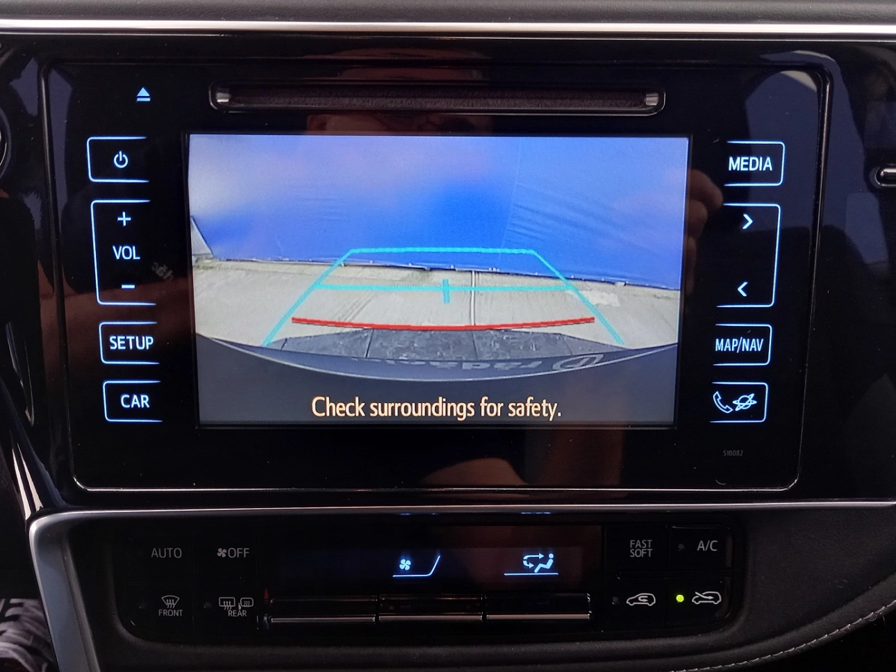 TOYOTA AURIS HYBRID Hatchback 2018