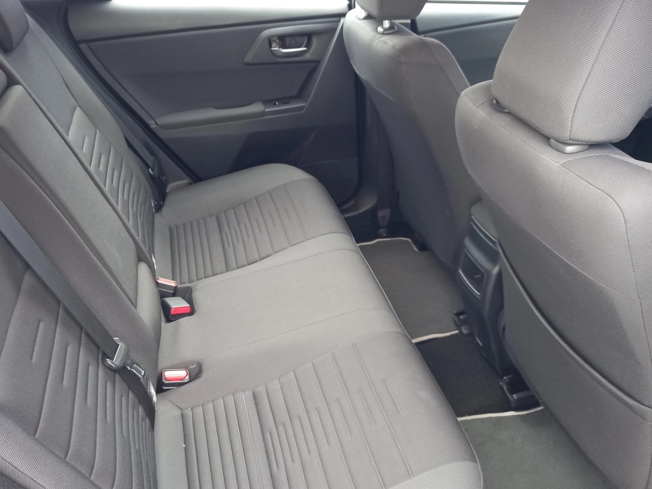 TOYOTA AURIS HYBRID Hatchback 2018