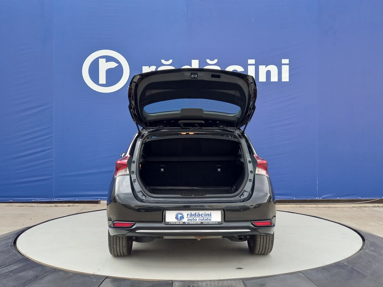 TOYOTA AURIS HYBRID Hatchback 2018