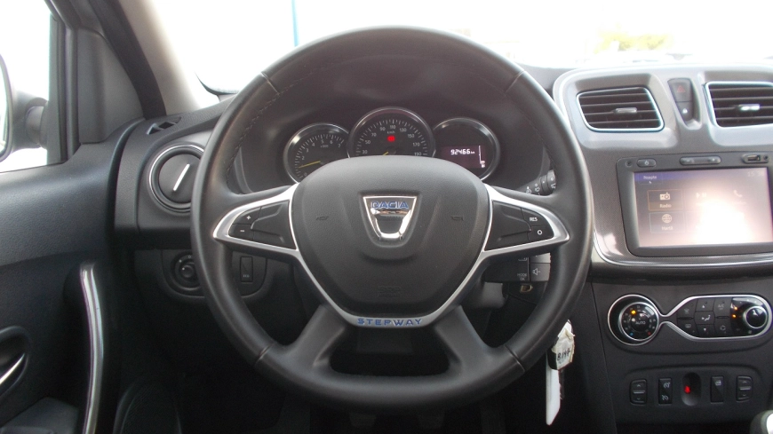 DACIA SANDERO STEPWAY Hatchback 2017