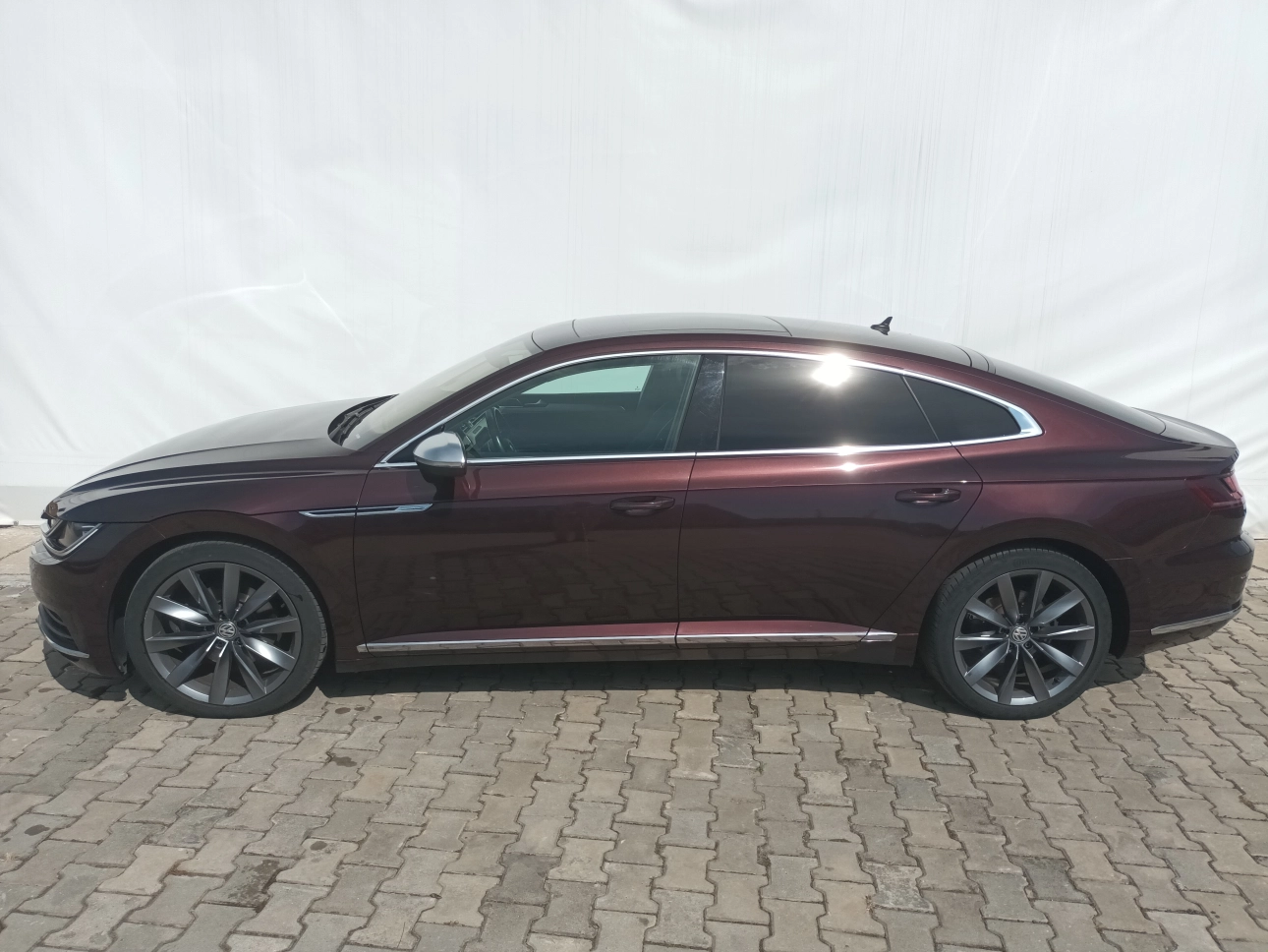 VOLKSWAGEN ARTEON Sedan 2018