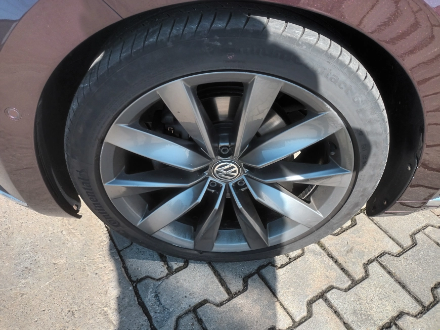 VOLKSWAGEN ARTEON Sedan 2018