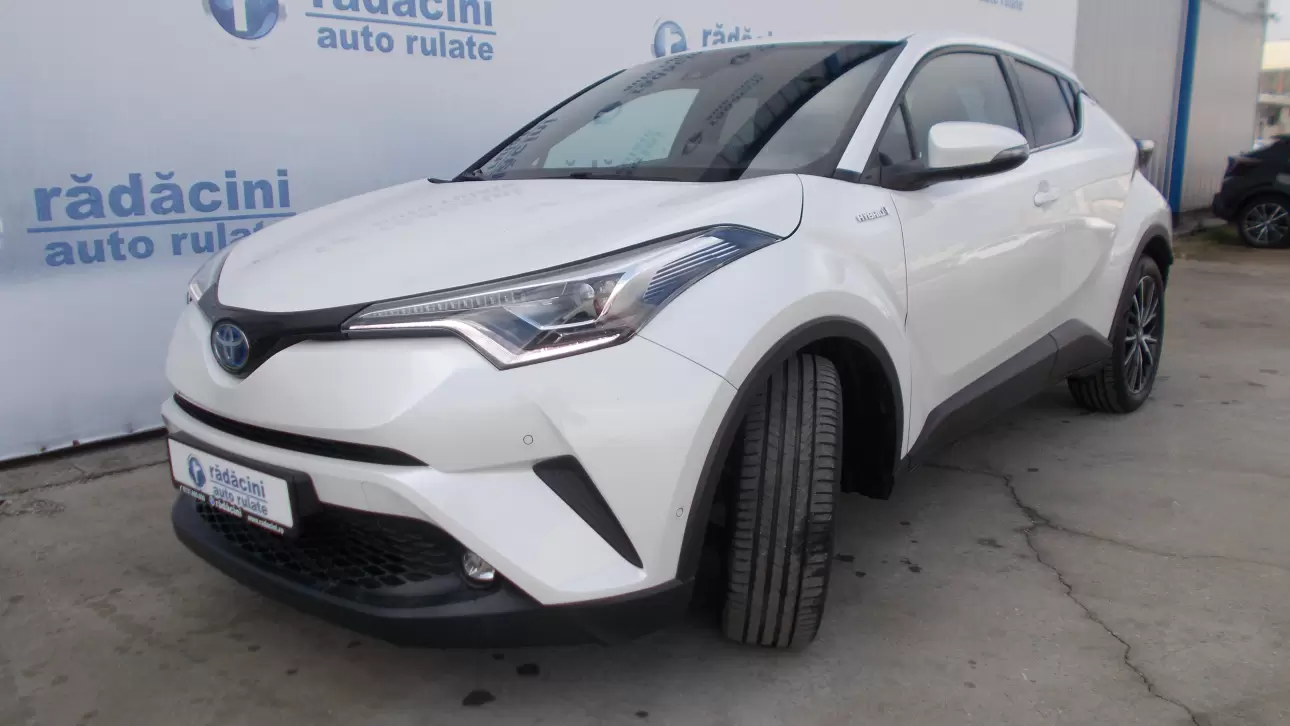 TOYOTA C-HR HYBRID SUV 2018