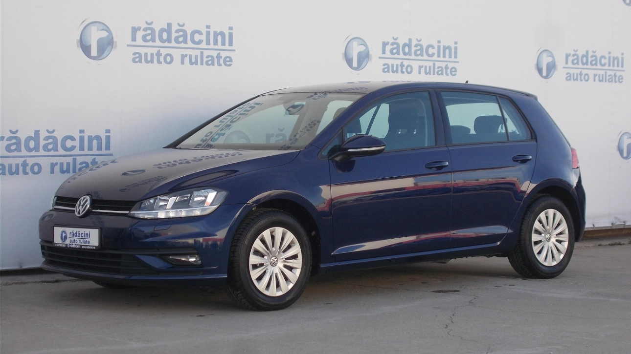 VOLKSWAGEN GOLF Hatchback 2018