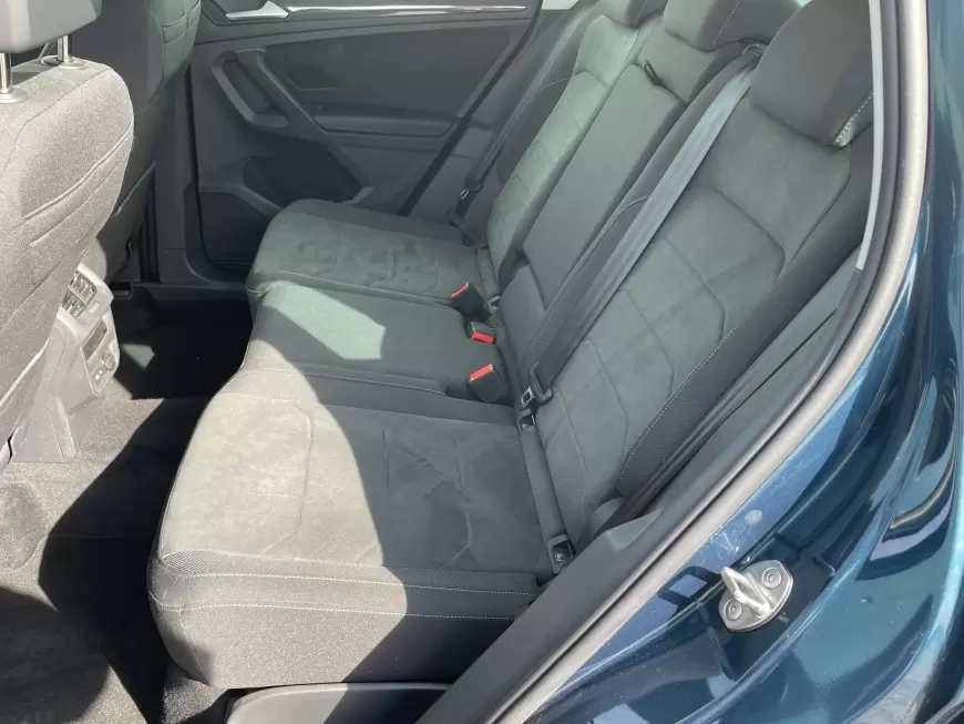 VOLKSWAGEN TIGUAN Hatchback 2022