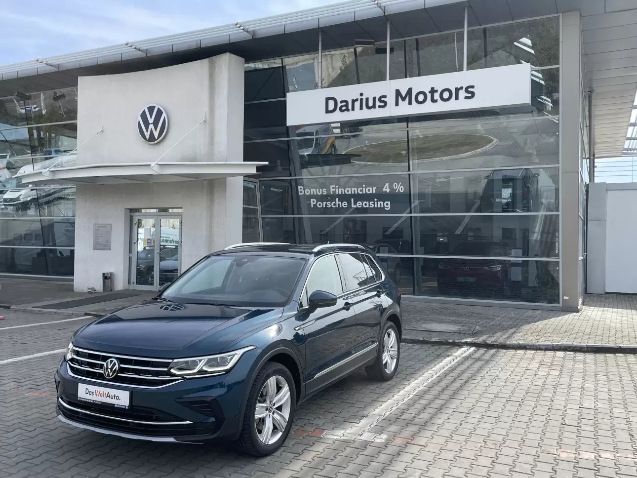 VOLKSWAGEN TIGUAN Hatchback 2022