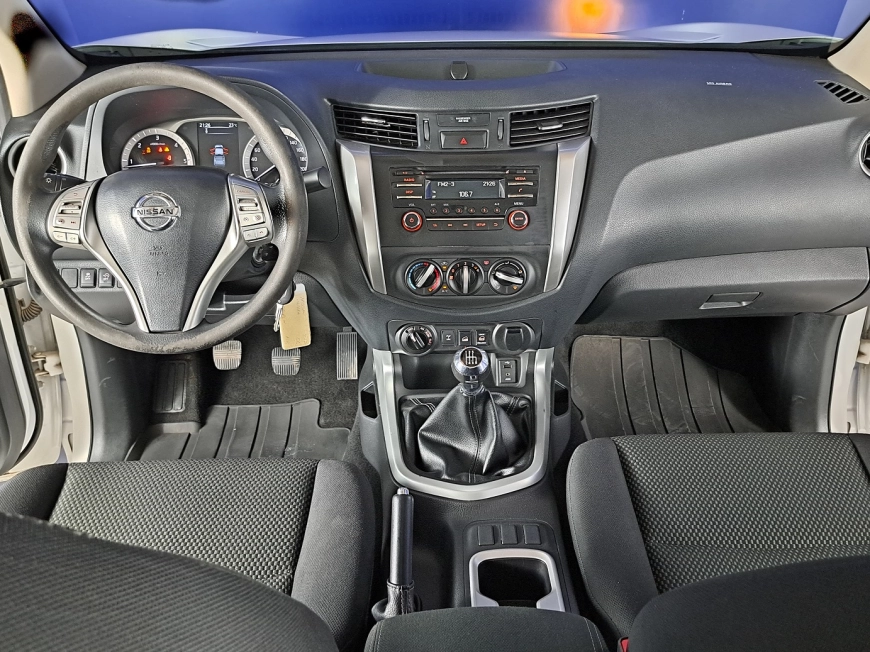 NISSAN NAVARA Utilitara 2017