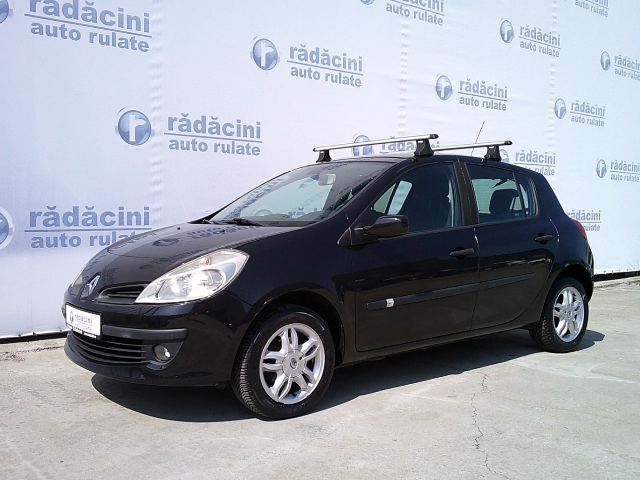 RENAULT CLIO Hatchback 2007