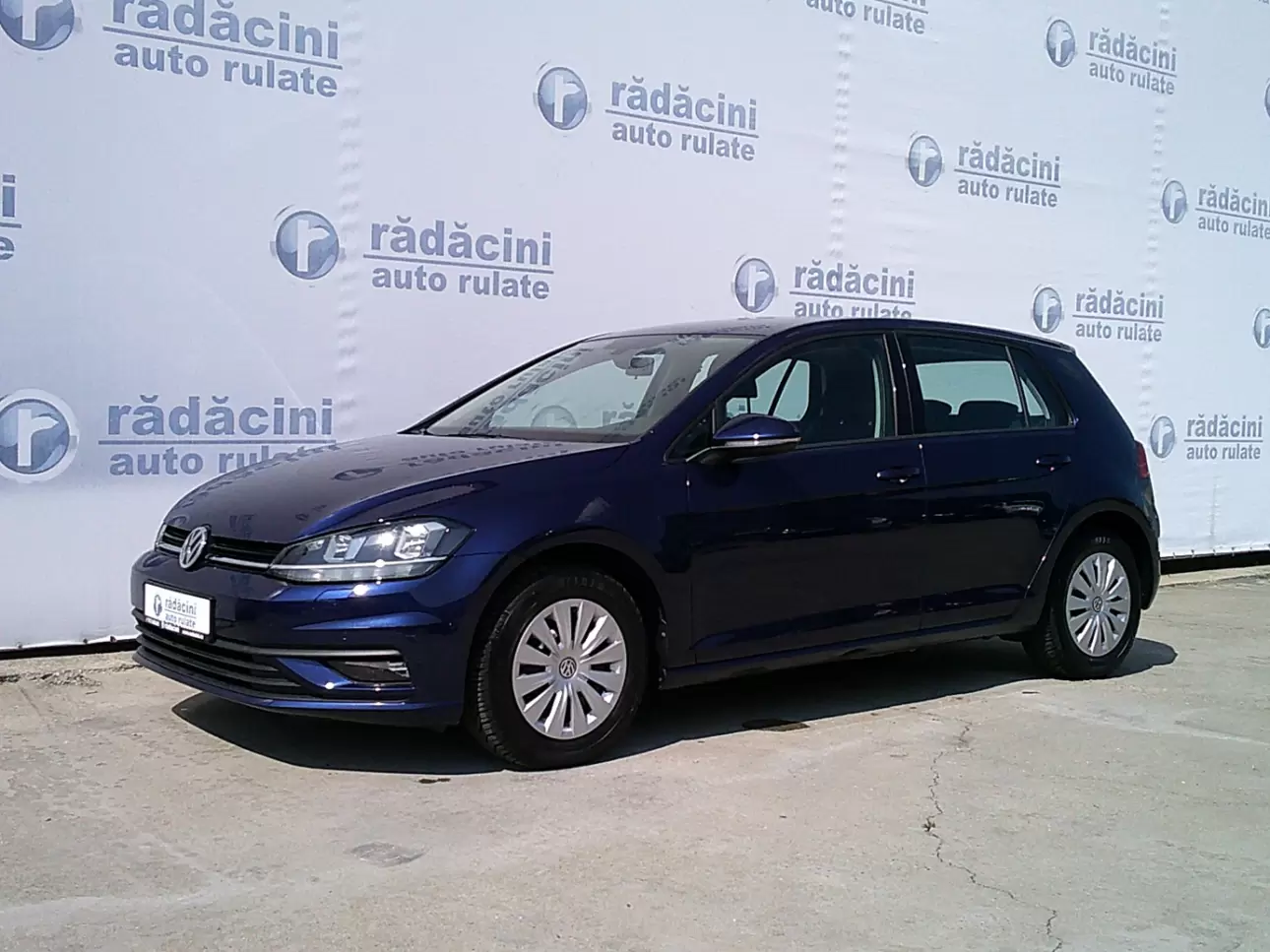 VOLKSWAGEN GOLF Hatchback 2018