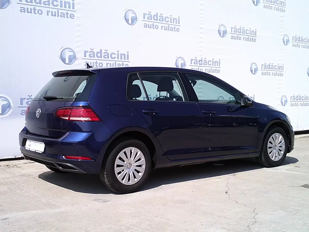 VOLKSWAGEN GOLF Hatchback 2018