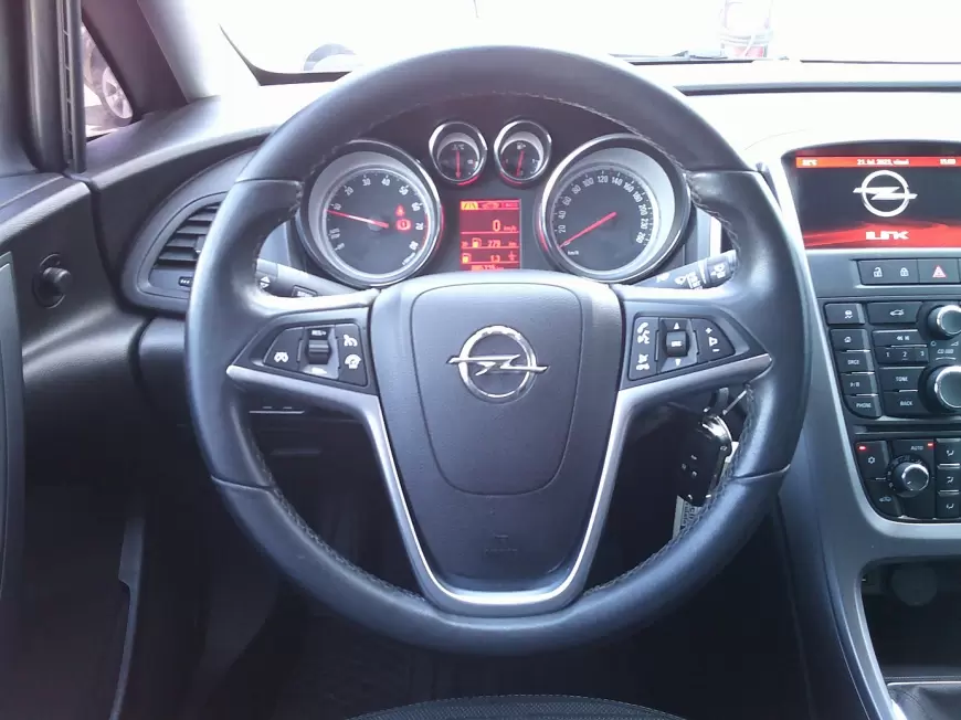 OPEL ASTRA J Sedan 2018