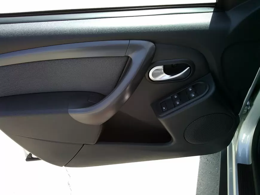 DACIA DUSTER SUV 2017
