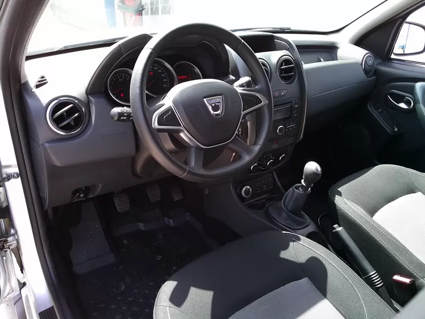 DACIA DUSTER SUV 2017