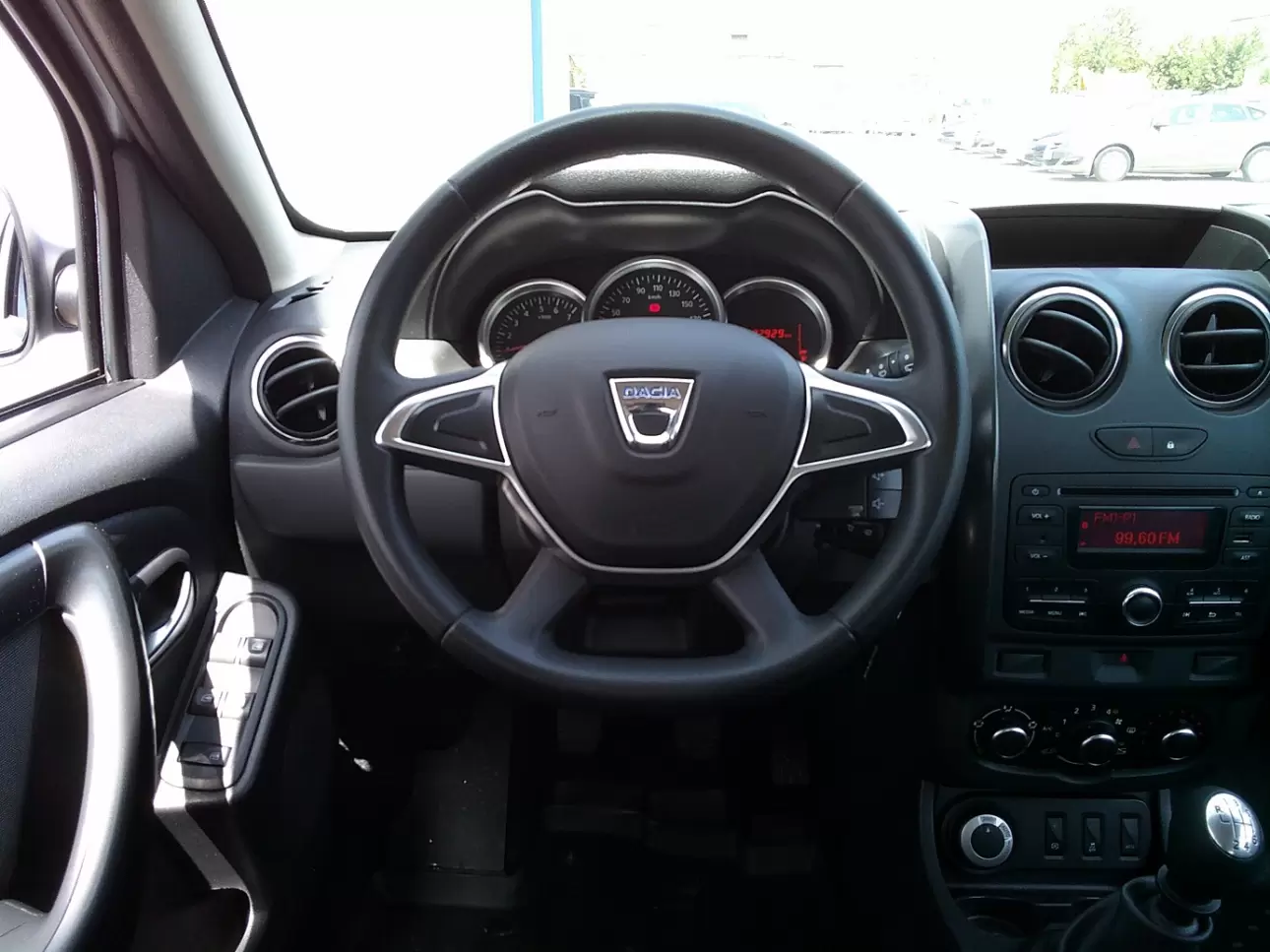 DACIA DUSTER SUV 2017