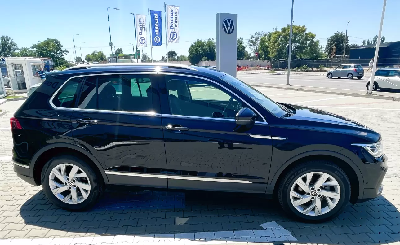 Volkswagen Tiguan SUV 2022