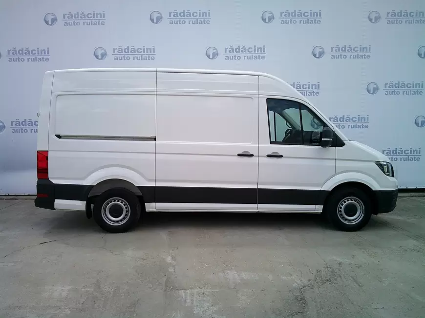 VOLKSWAGEN CRAFTER Van 2018