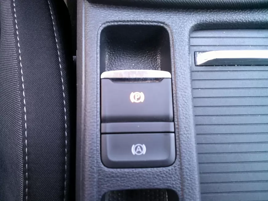 SKODA OCTAVIA Sedan 2021