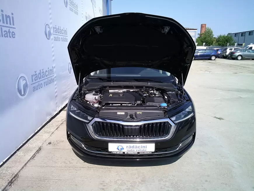 SKODA OCTAVIA Sedan 2021