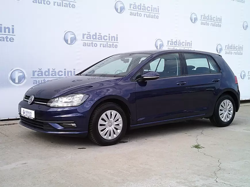 VOLKSWAGEN GOLF Hatchback 2018