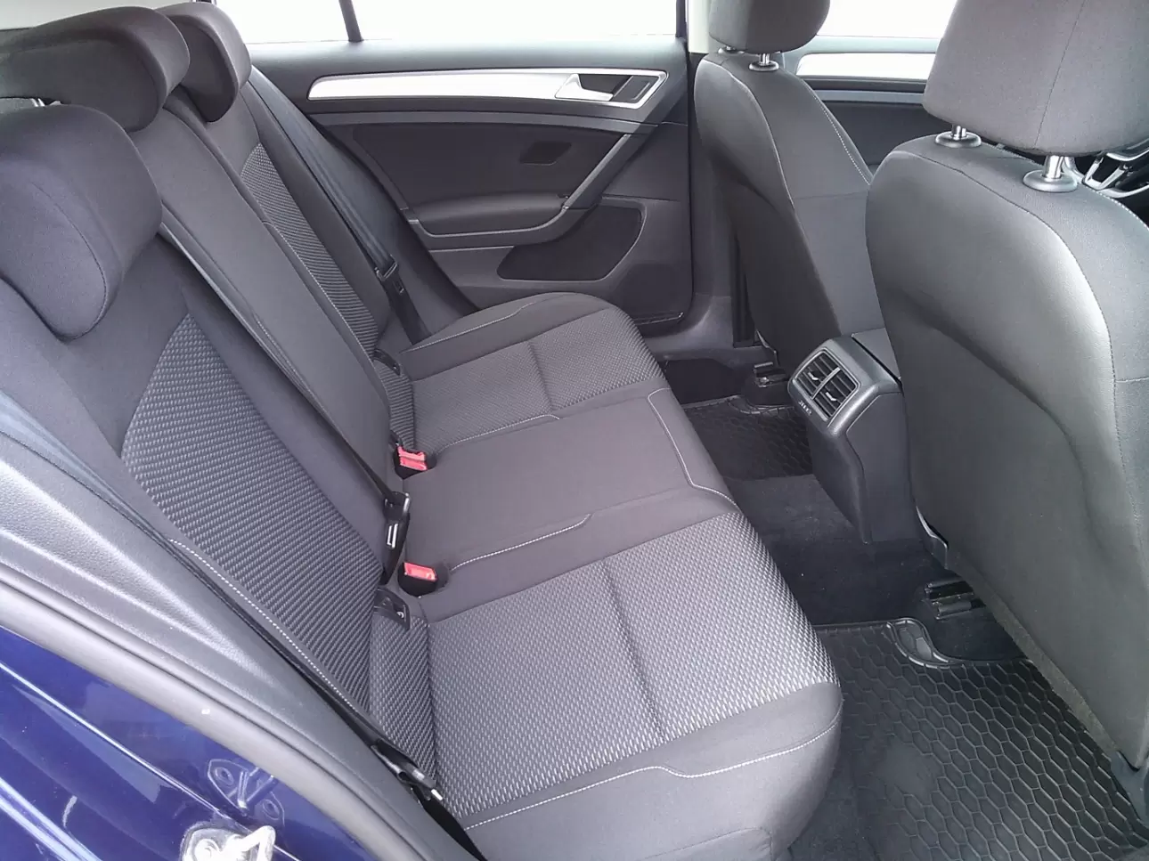 VOLKSWAGEN GOLF Hatchback 2018