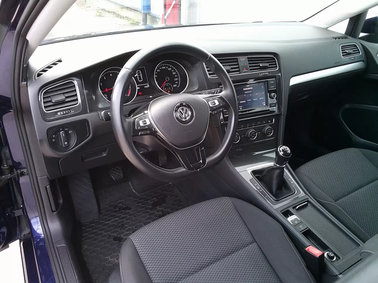 VOLKSWAGEN GOLF Hatchback 2018