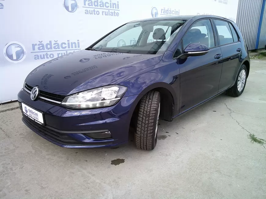 VOLKSWAGEN GOLF Hatchback 2018