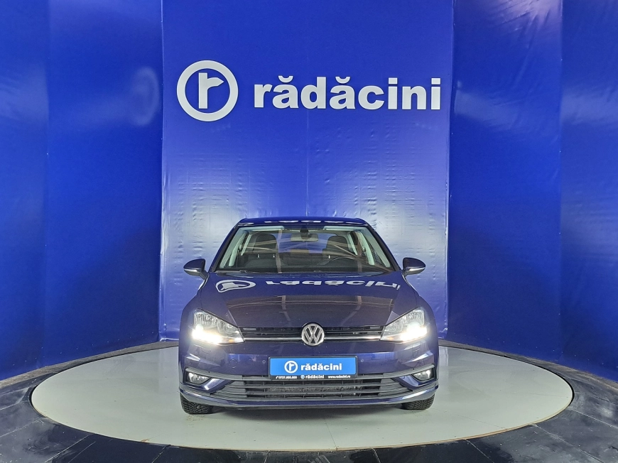 VOLKSWAGEN GOLF Hatchback 2018
